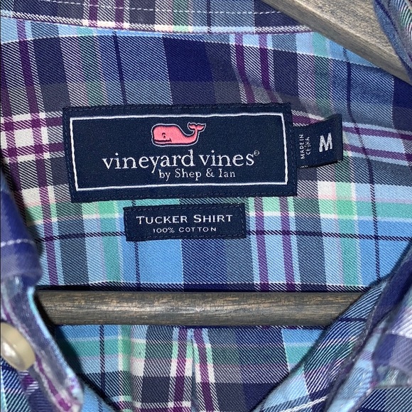 Vineyard Vines Tucker Shirt - Picture 2 of 5